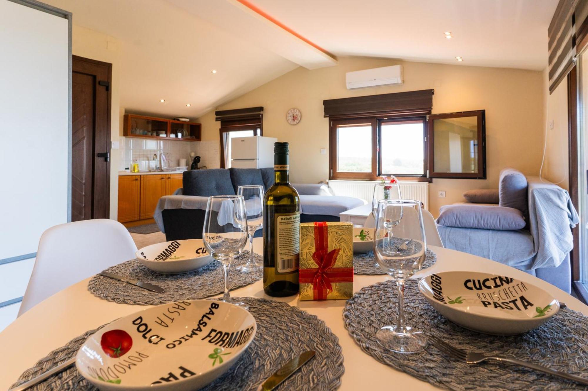 Papi'S Free Parking Villa Alexandroupoli Eksteriør billede